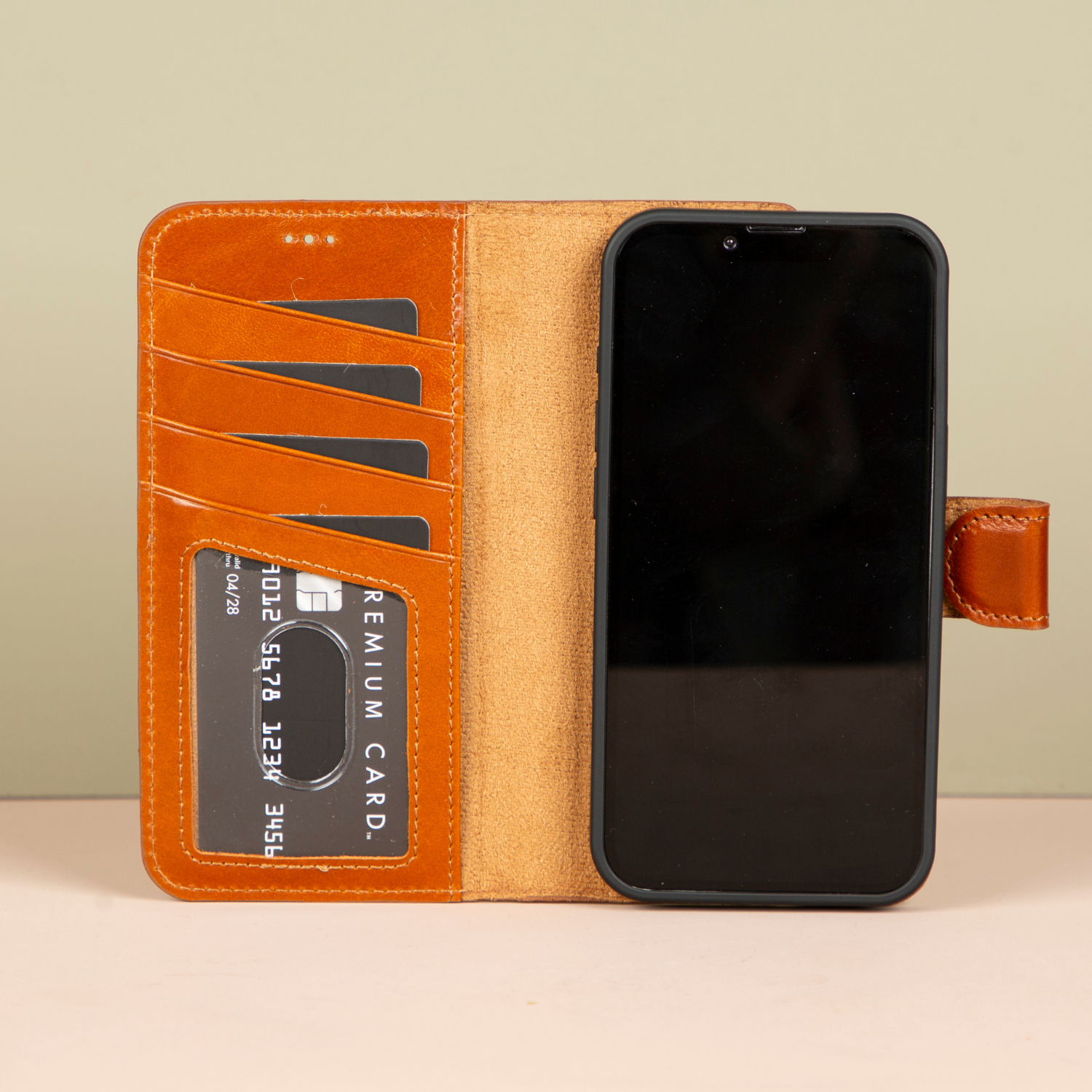 iPhone 16e Leather Wallet Case - Golden Brown - Brooklyn