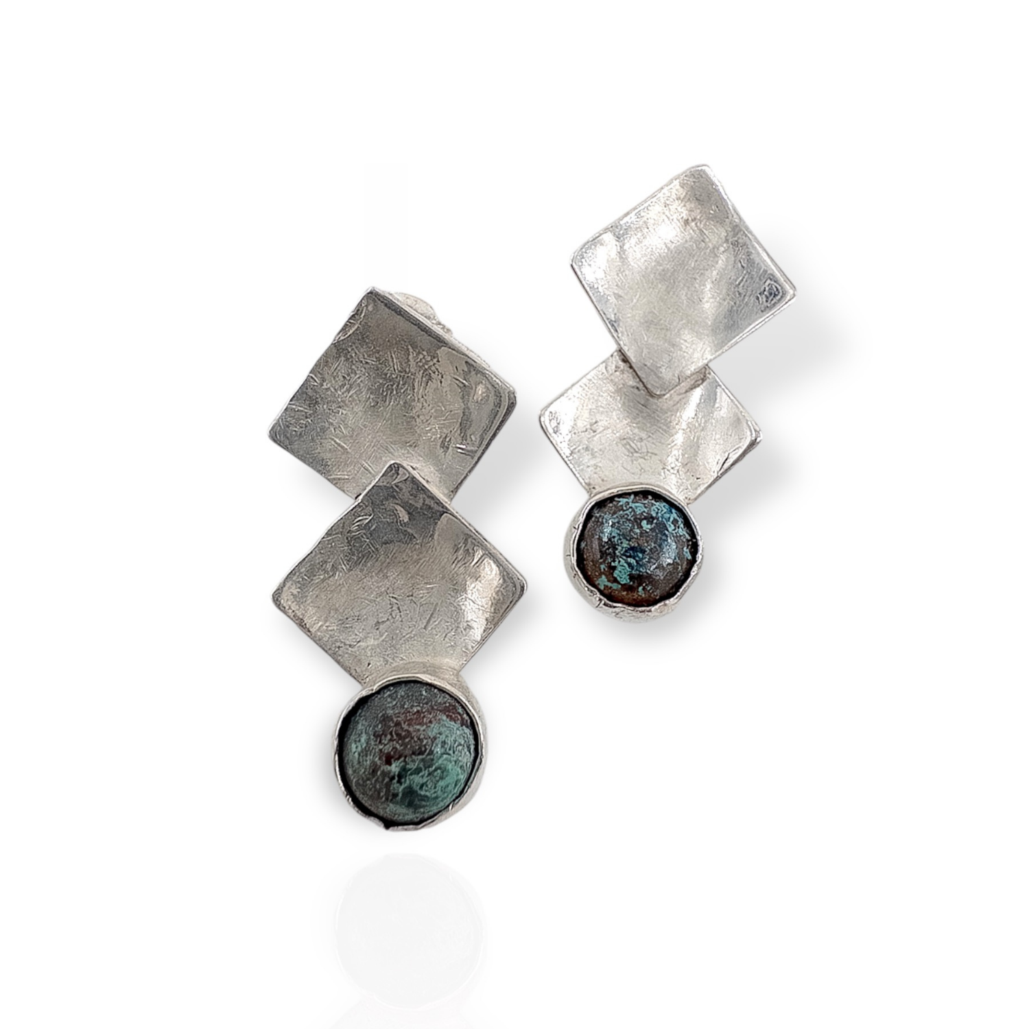 Aventia Earrings