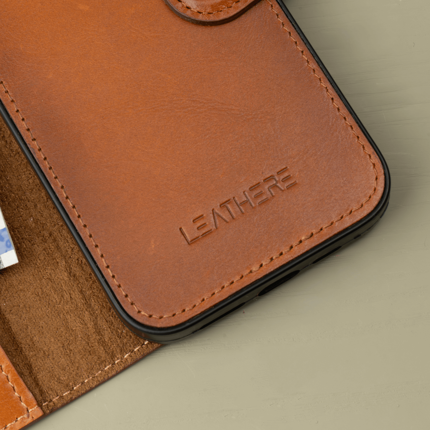 iPhone 17 Series Rustic Brown Leather Wallet Case - New York (pre-order)