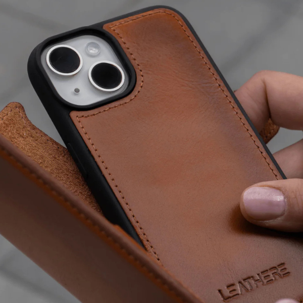 Introducing the Ul0mate Leather Phone Case