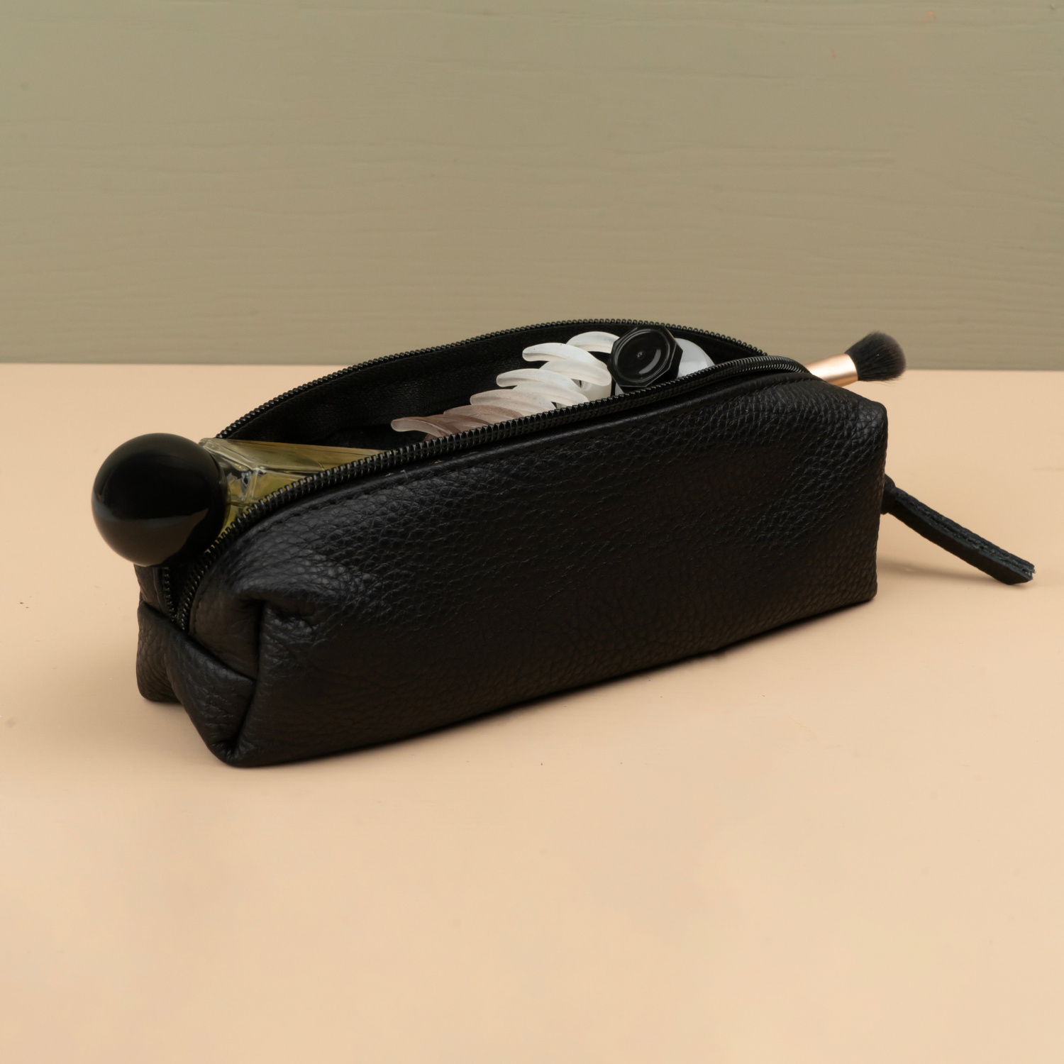 Black Leather Make Up Bag with Zipper Closure - LEATHERE