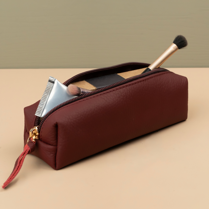 Elegant Leather Makeup Bag - Burgundy - Aurora