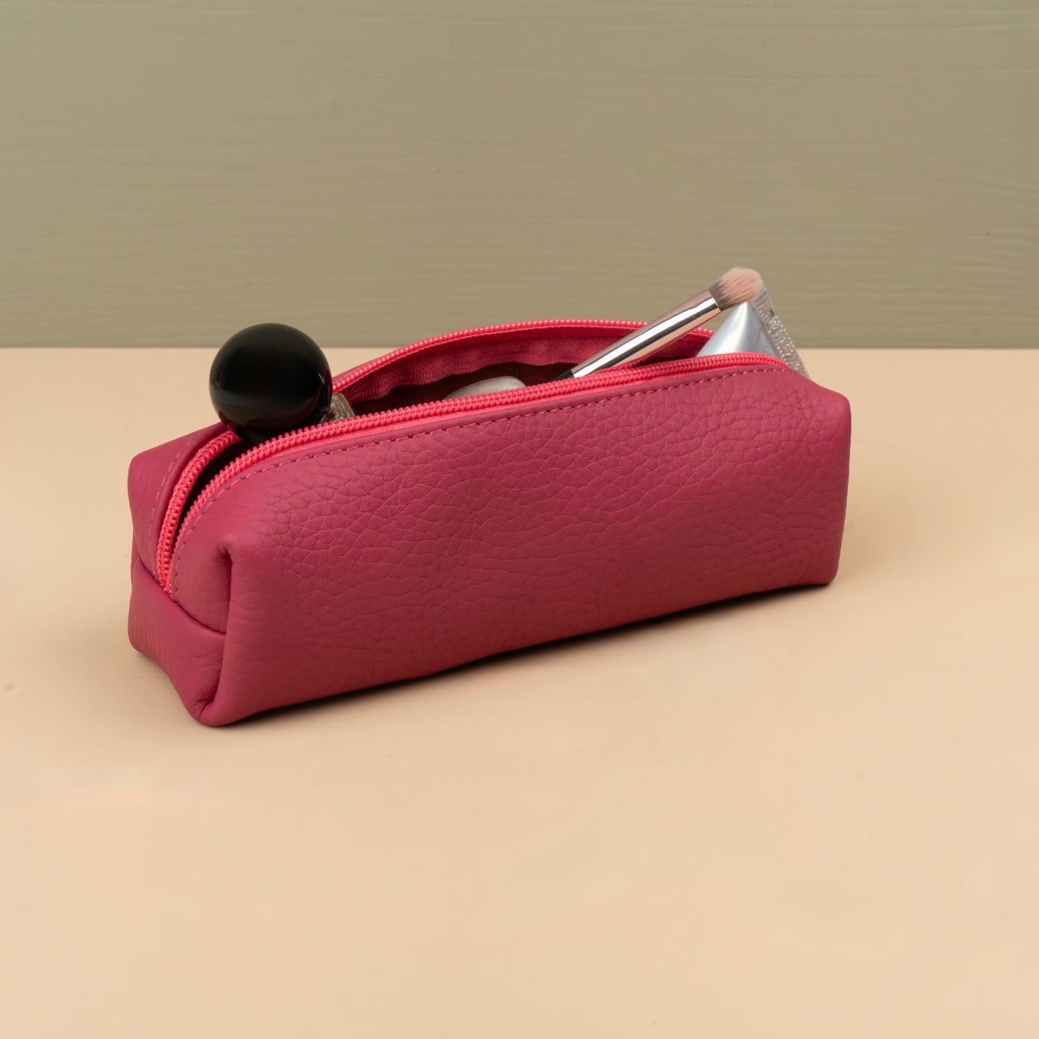 Elegant Leather Makeup Bag - Pink - Aurora