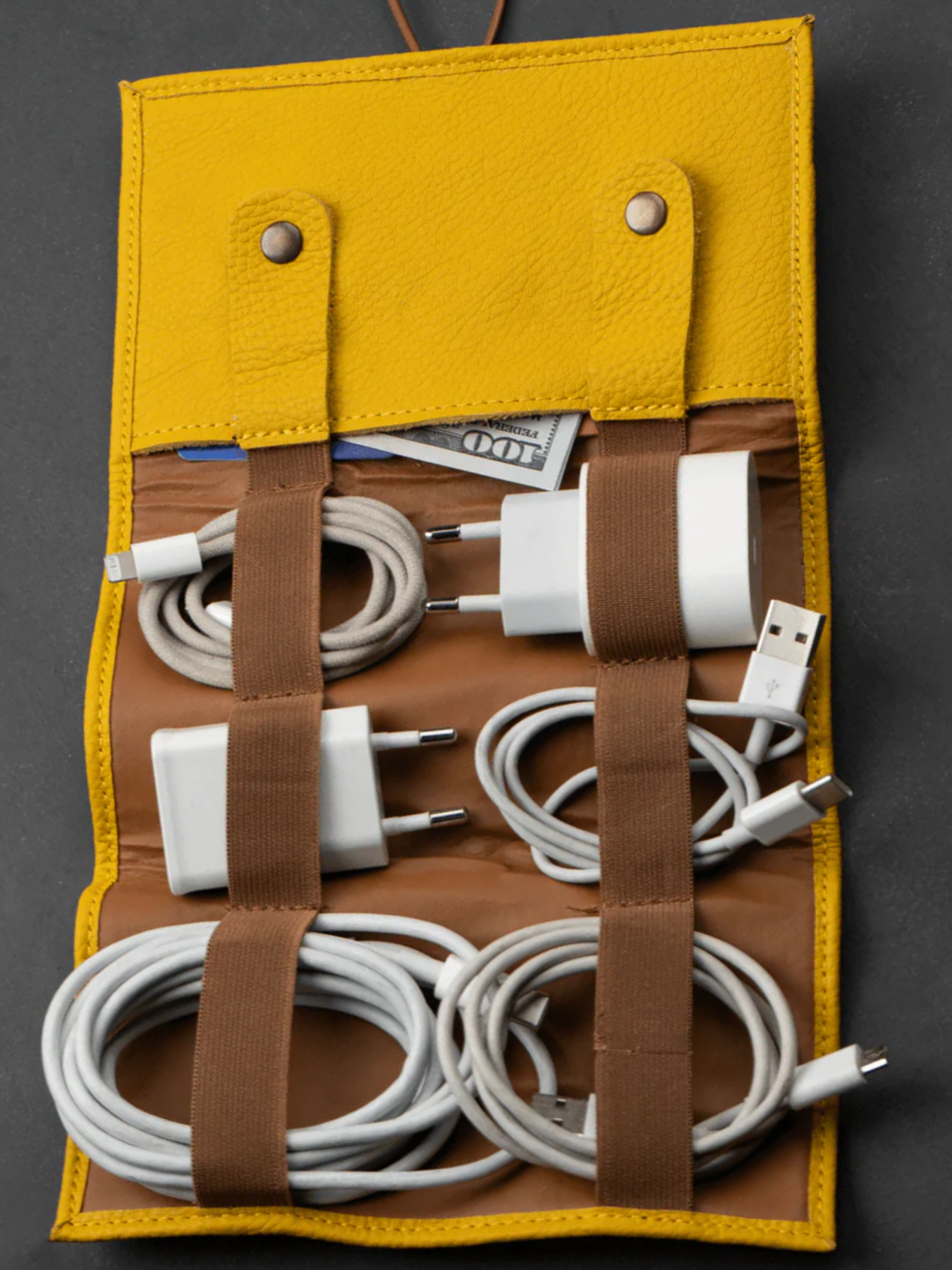 LEATHER ORGANIZER