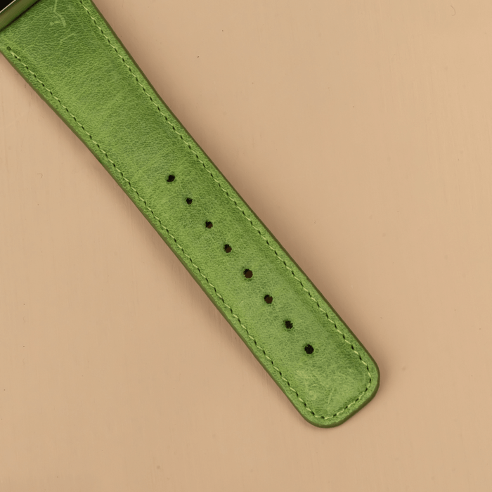 Green Leather Classic Apple Watch Band for All Series - LEATHERE