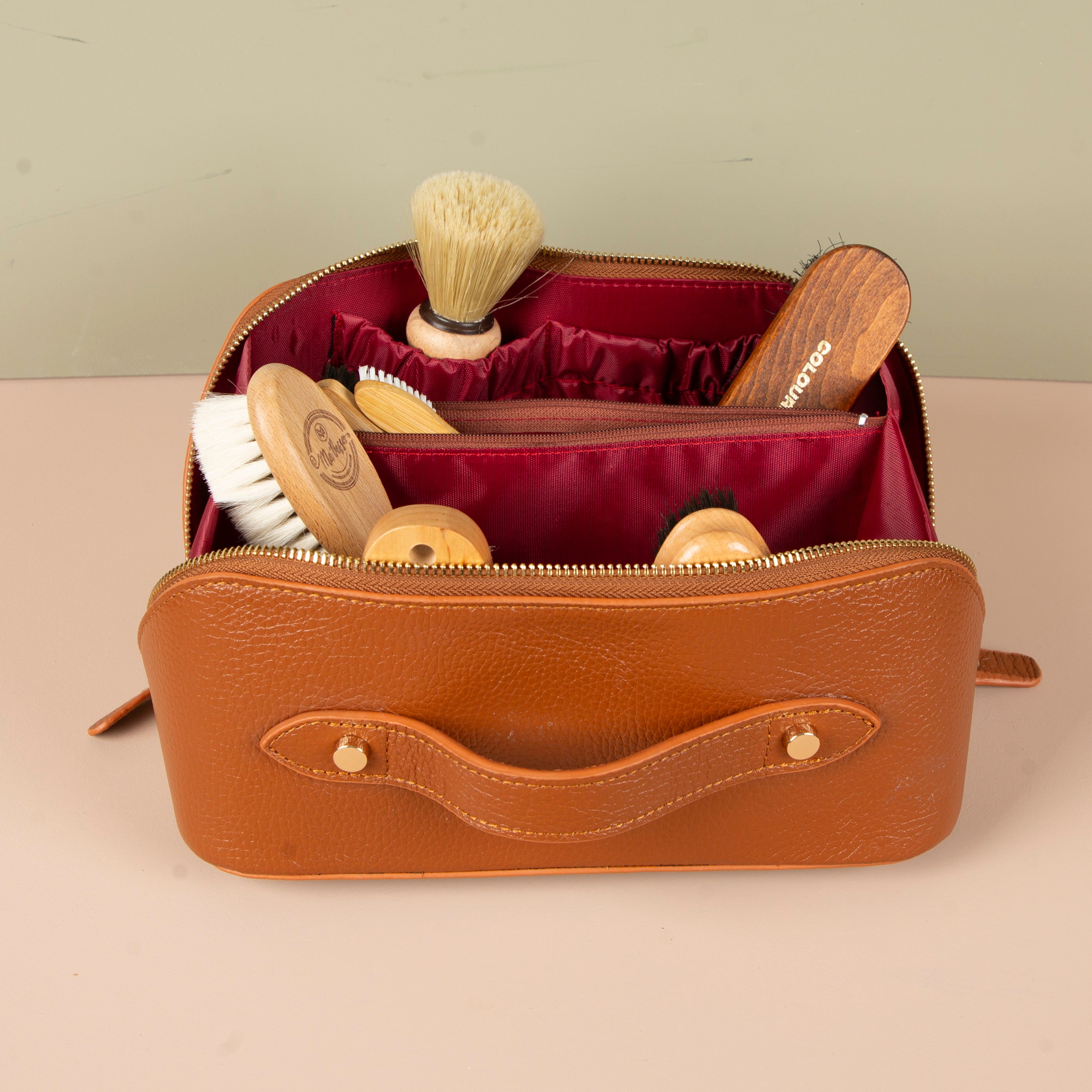 Luxury Leather Travel Vanity Case – Elegant & Spacious- Cognac coffee - San Jose