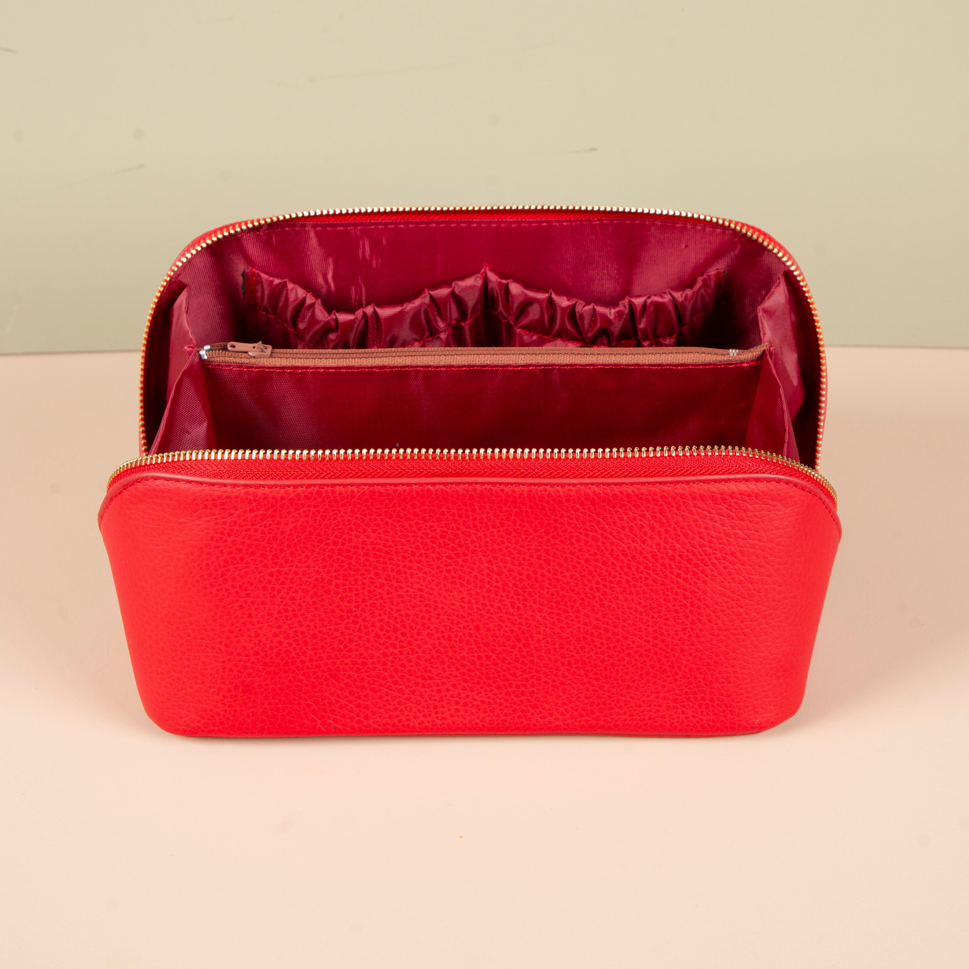 Luxury Leather Travel Vanity Case – Elegant & Spacious-Scarlet red - San Jose