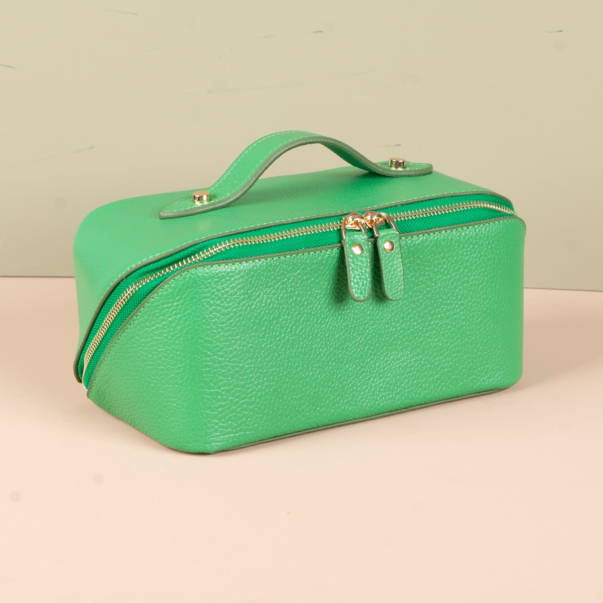 Luxury Leather Travel Vanity Case – Elegant & Spacious- Emerald green - San Jose