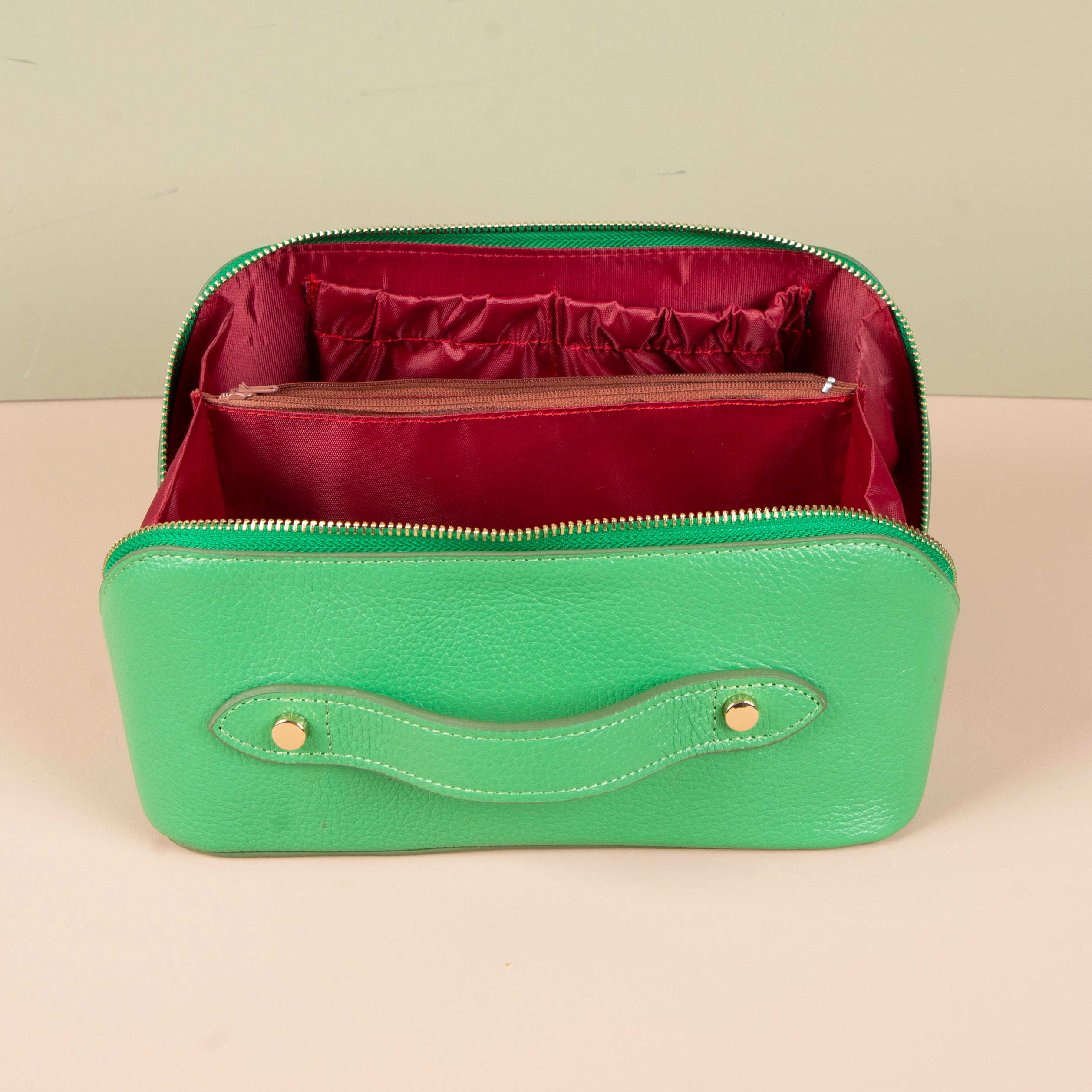 Luxury Leather Travel Vanity Case – Elegant & Spacious- Emerald green - San Jose