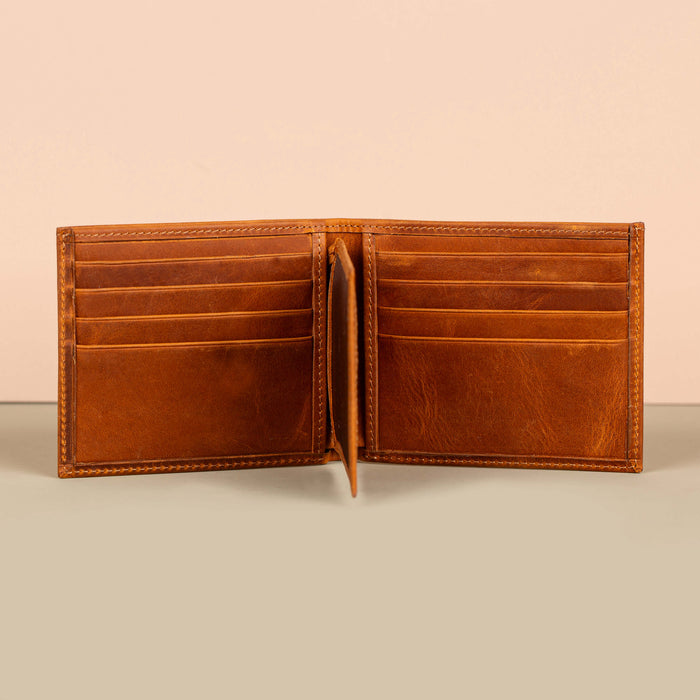 Classic Leather Bifold Wallet - Light Brown - Los Angeles