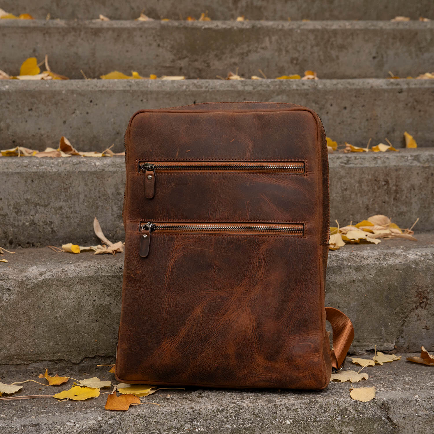 Premium Leather Laptop Backpack - Brown - Edinburg