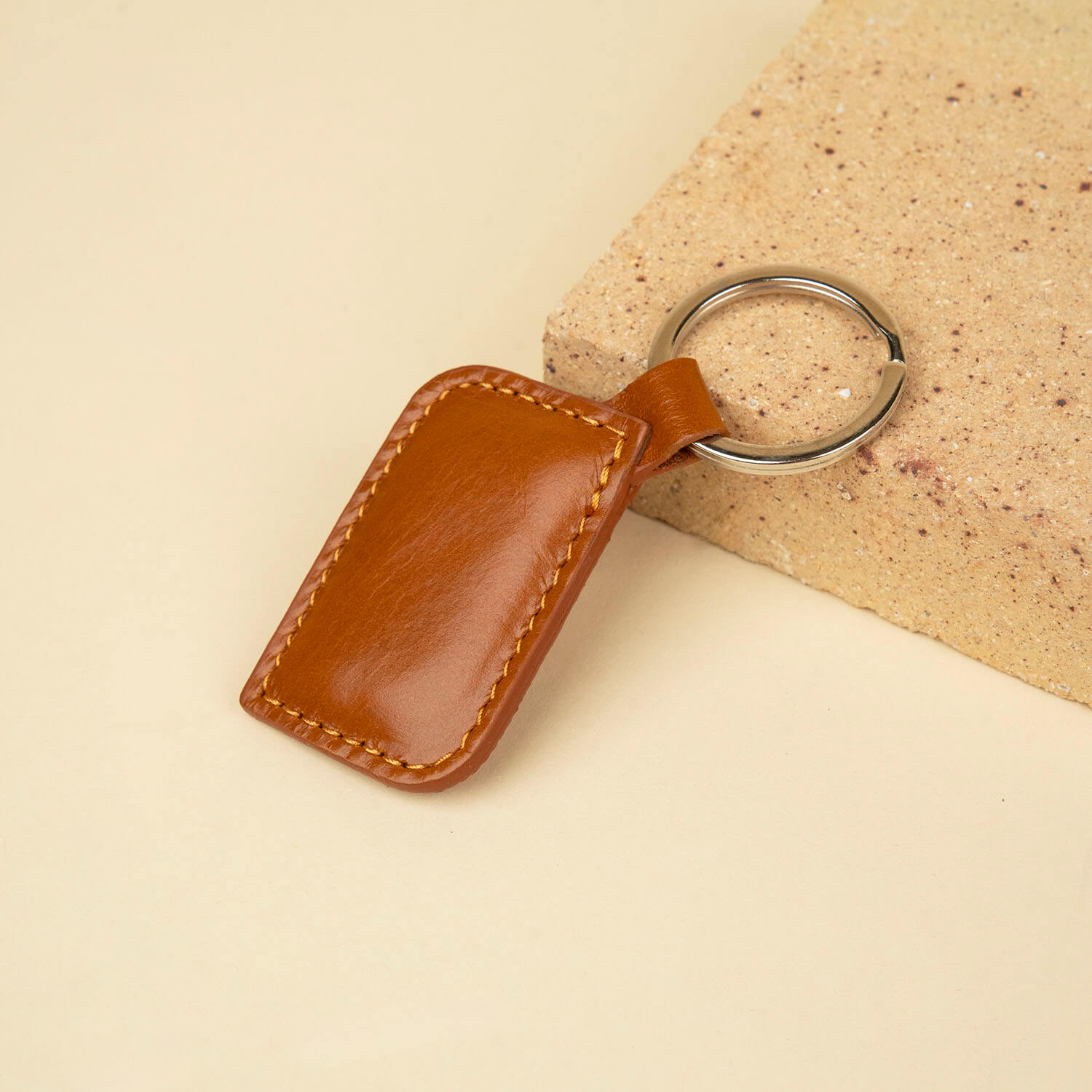 Stylish Leather Keychain - Rich Brown - Burbank