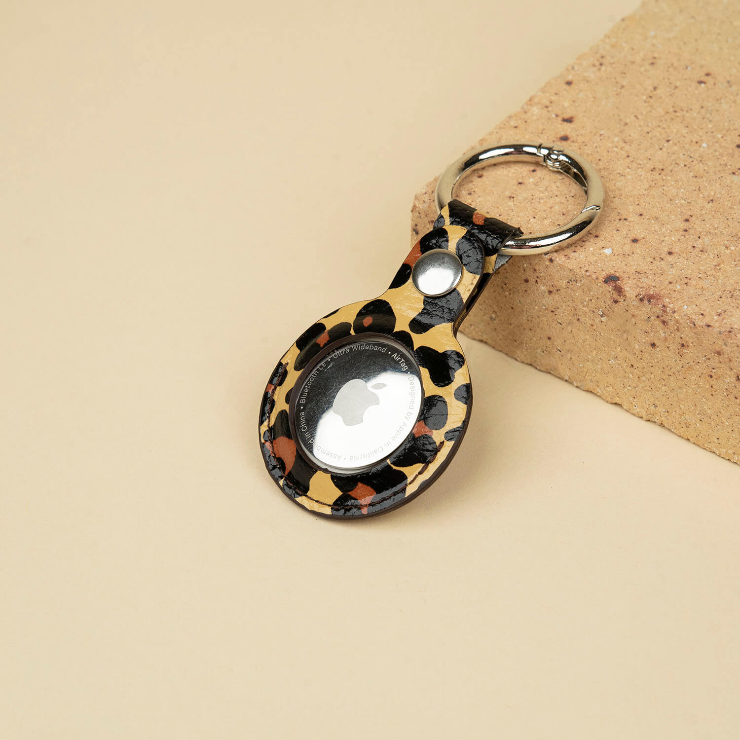 Premium Leather AirTag Holder - Leopard - Orlando