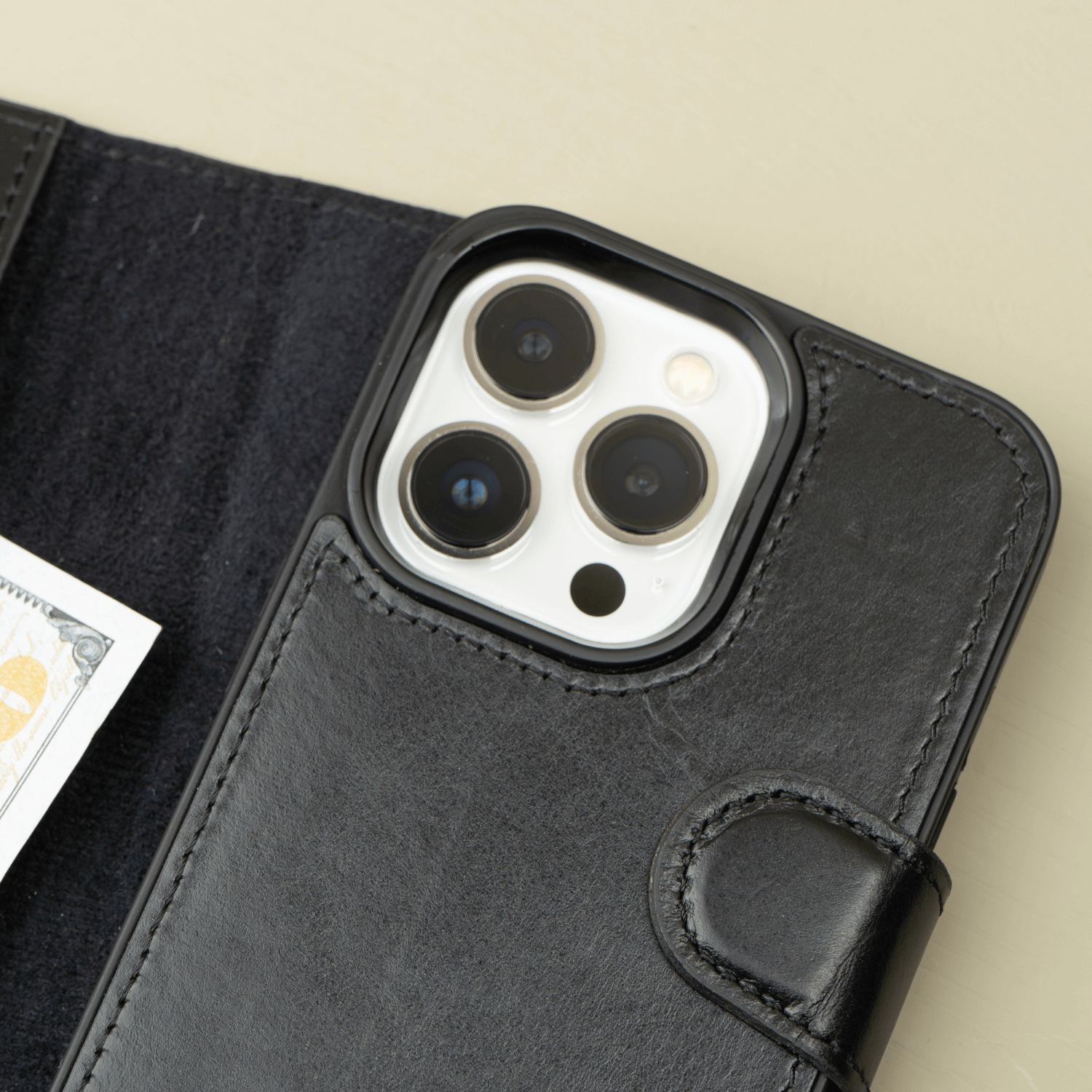 Black Leather iPhone 16 Series Wallet Case - LEATHERE