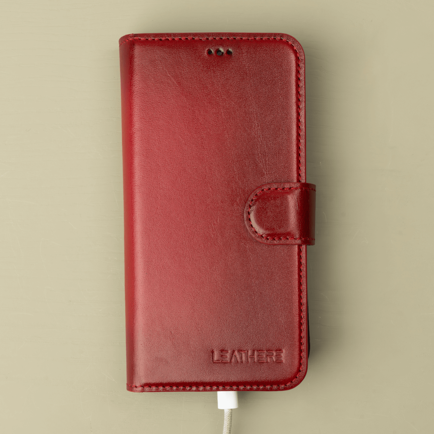 Red Leather iPhone 16 Series Wallet Case - LEATHERE