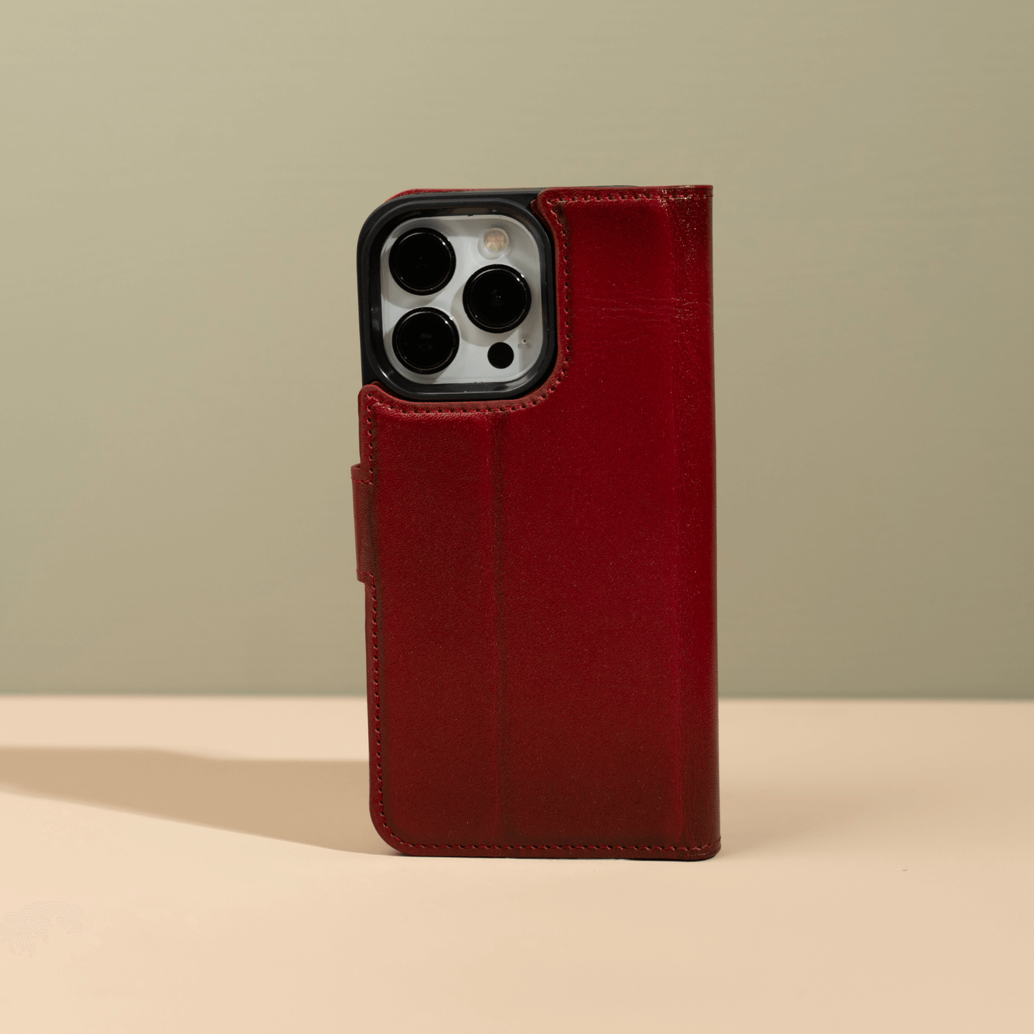 Red Leather iPhone 16 Series Wallet Case - LEATHERE