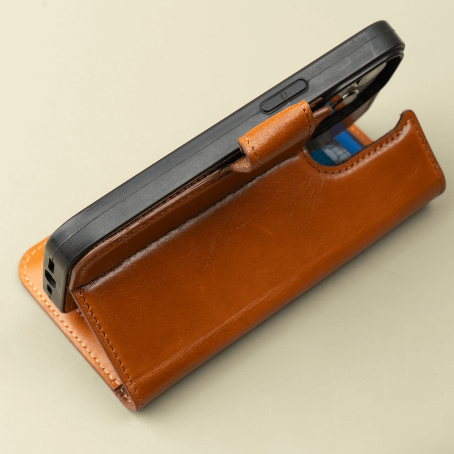 iPhone 17 Series Rustic Brown Leather Wallet Case - New York (pre-order)