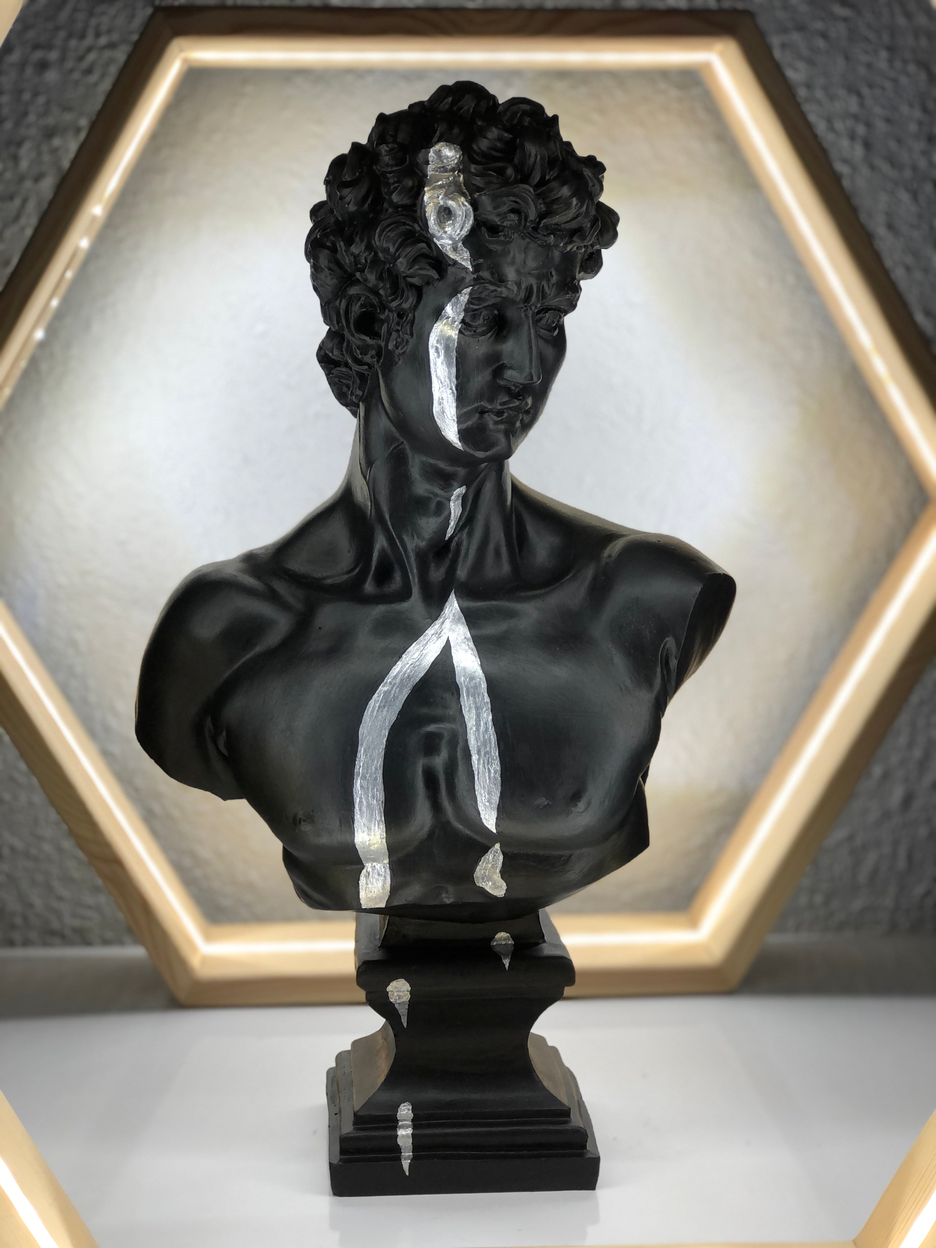 David 'Silver Streak' Pop Art Sculpture, Modern Home Decor, Large Sculpture - wboxgo.com