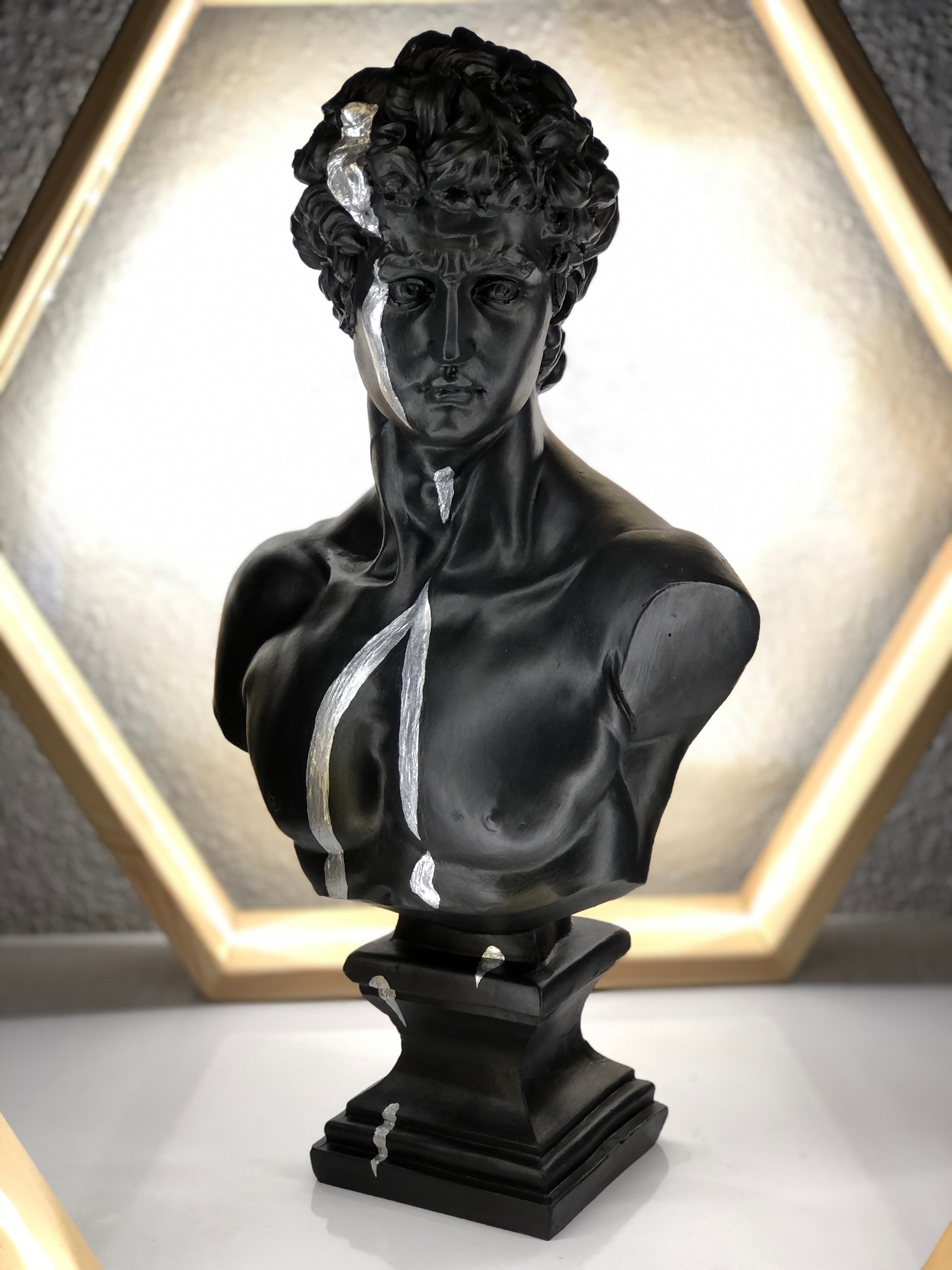 David 'Silver Streak' Pop Art Sculpture, Modern Home Decor, Large Sculpture - wboxgo.com