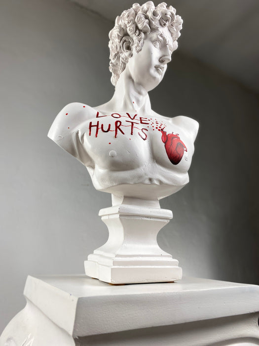 David 'Love Hurts' Pop Art Sculpture, Modern Home Decor, Large Sculpture - wboxgo.com