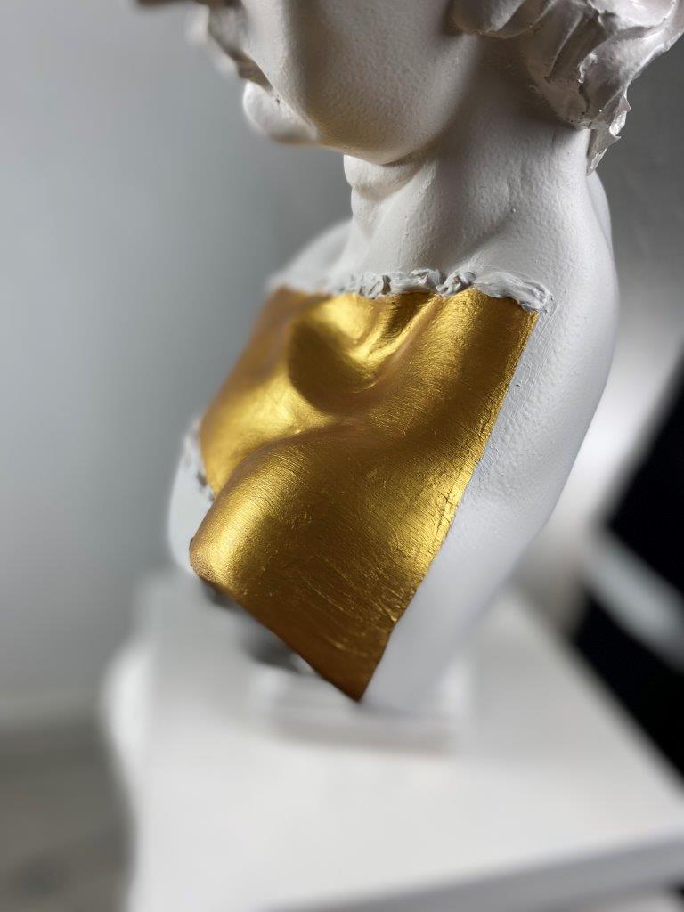 David 'Gold Belt' Pop Art Sculpture, Modern Home Decor, Large Sculpture - wboxgo.com