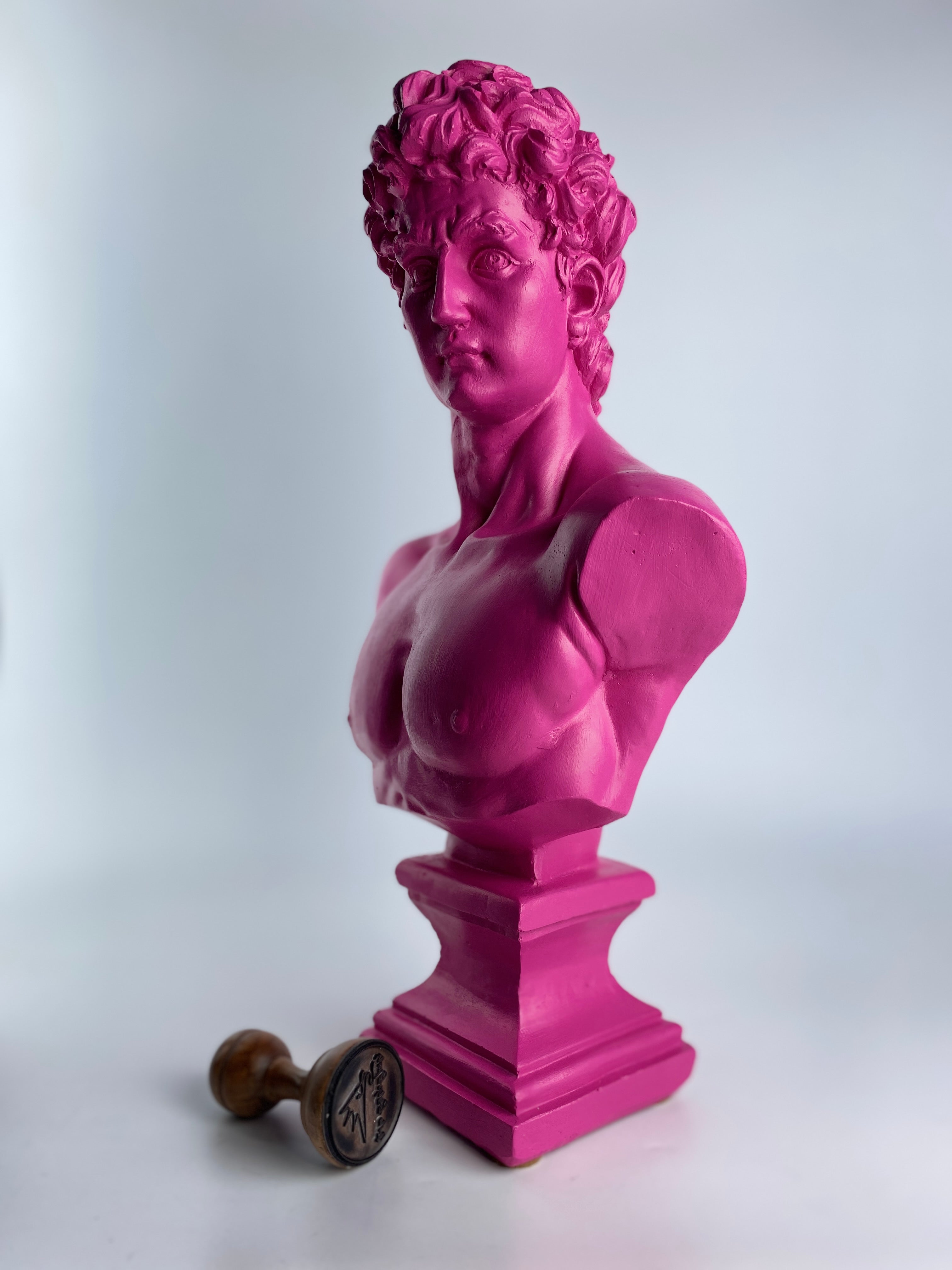 David 'Dark Pink' Pop Art Sculpture, Modern Home Decor, Large Sculpture - wboxgo.com