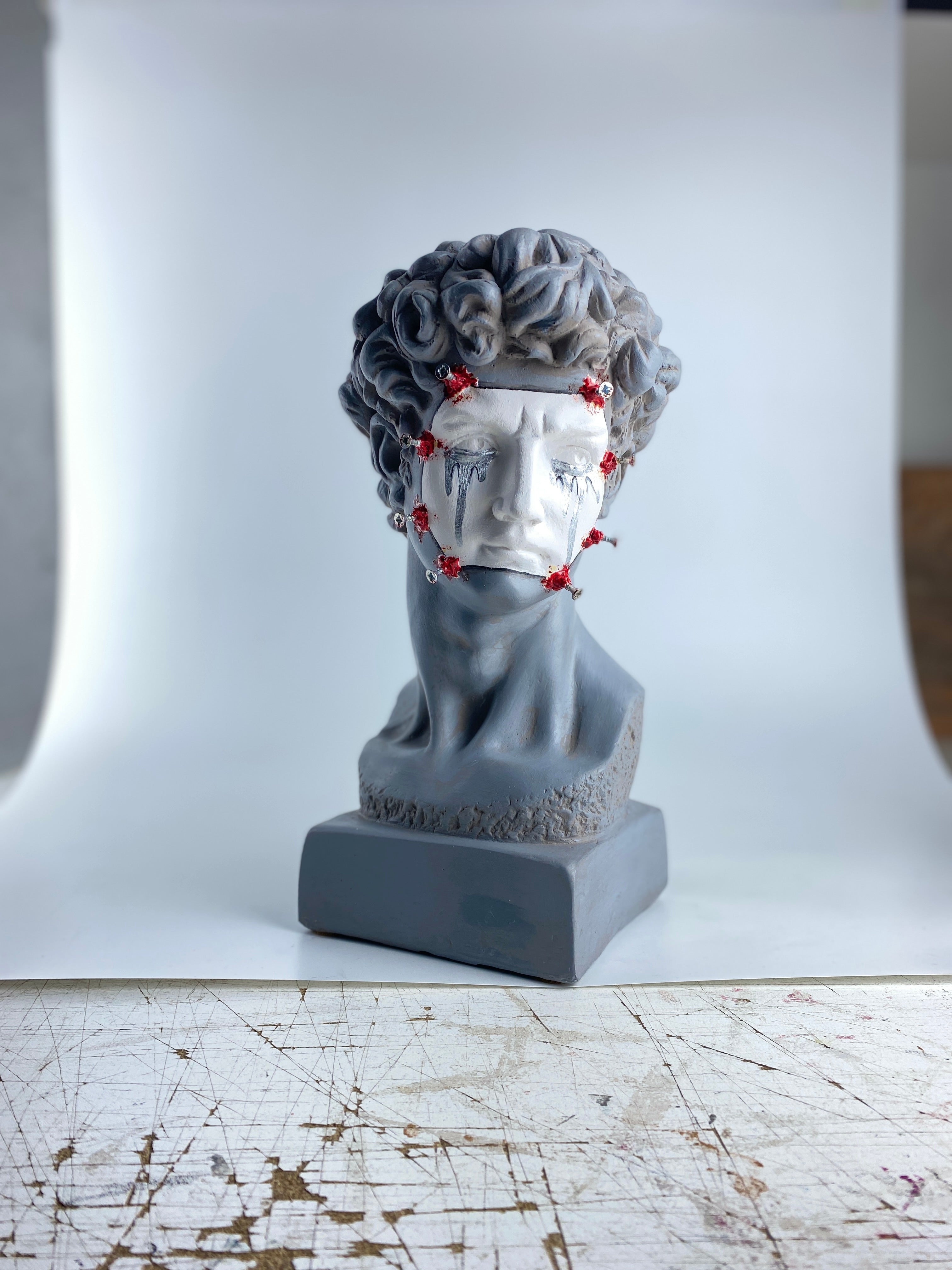 David 'Nailed' Pop Art Sculpture, Modern Home Decor - wboxgo.com