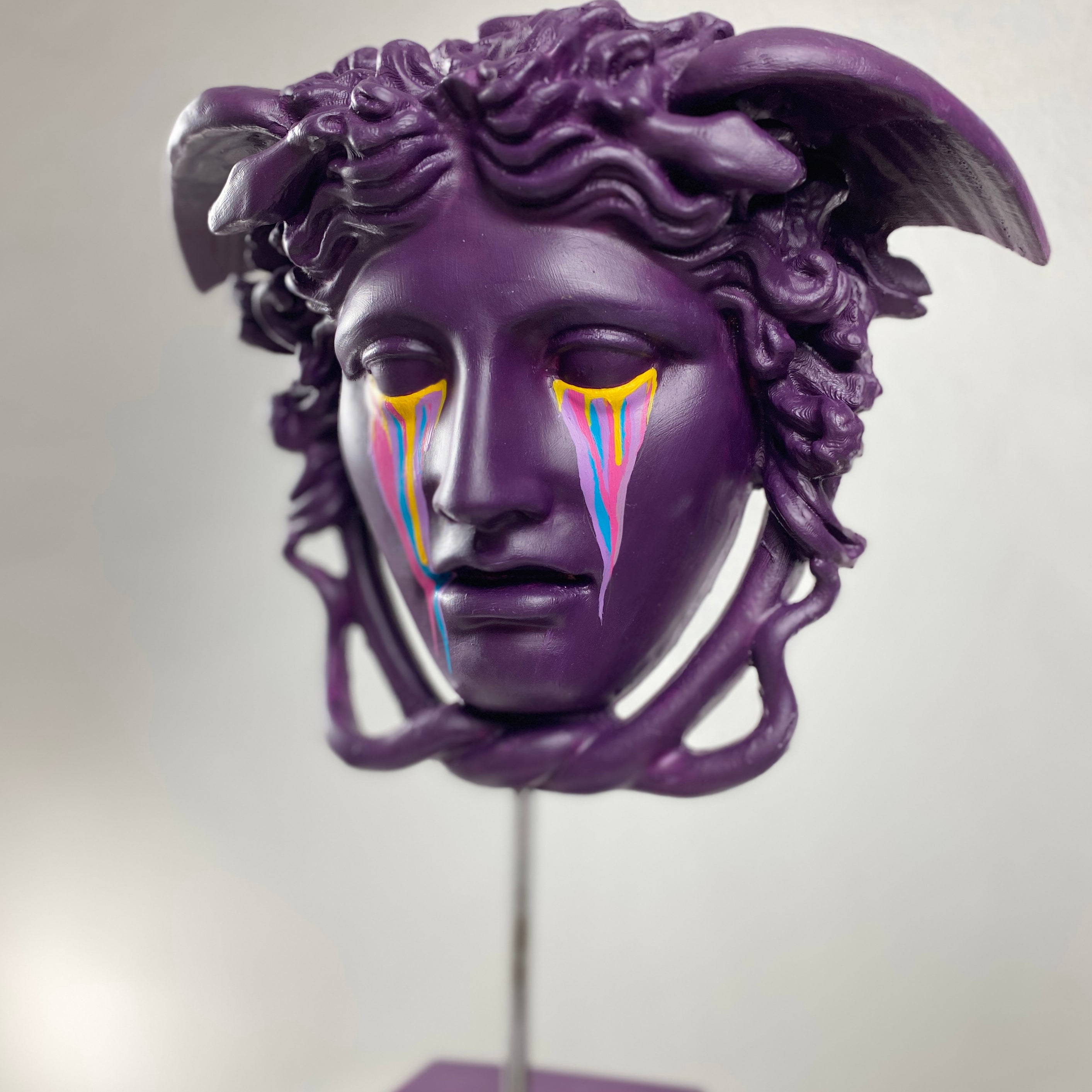 Medusa 'Requiem' Pop Art Sculpture, Modern Home Decor - wboxgo.com