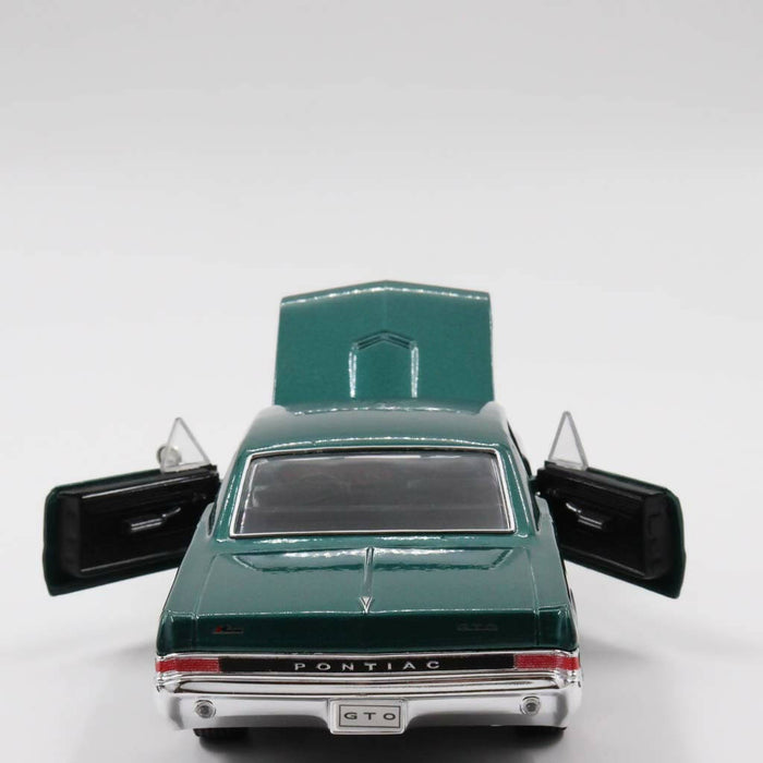 1965 Pontlac CTO|Vintage Diecast for Collectors|Old Classic Metal Welly Model Car|Green Toy Car|Scale 1/24 Car Collection|Gift for Grandad