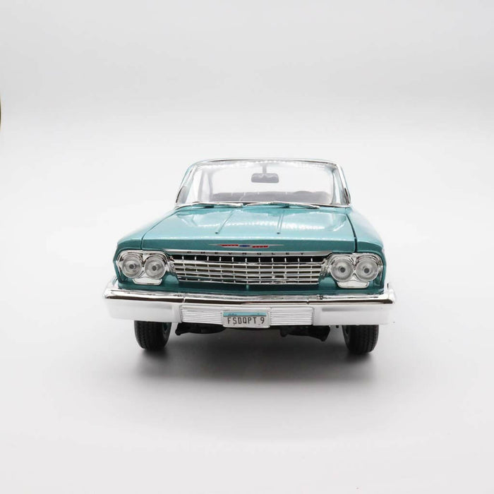 1962 Chevrolet Belair|Scale 1/18 Diecast Car for Boys|Vintage Model Blue Car for Collectors|Old Classic Metal Collection Car|Childhood Gift