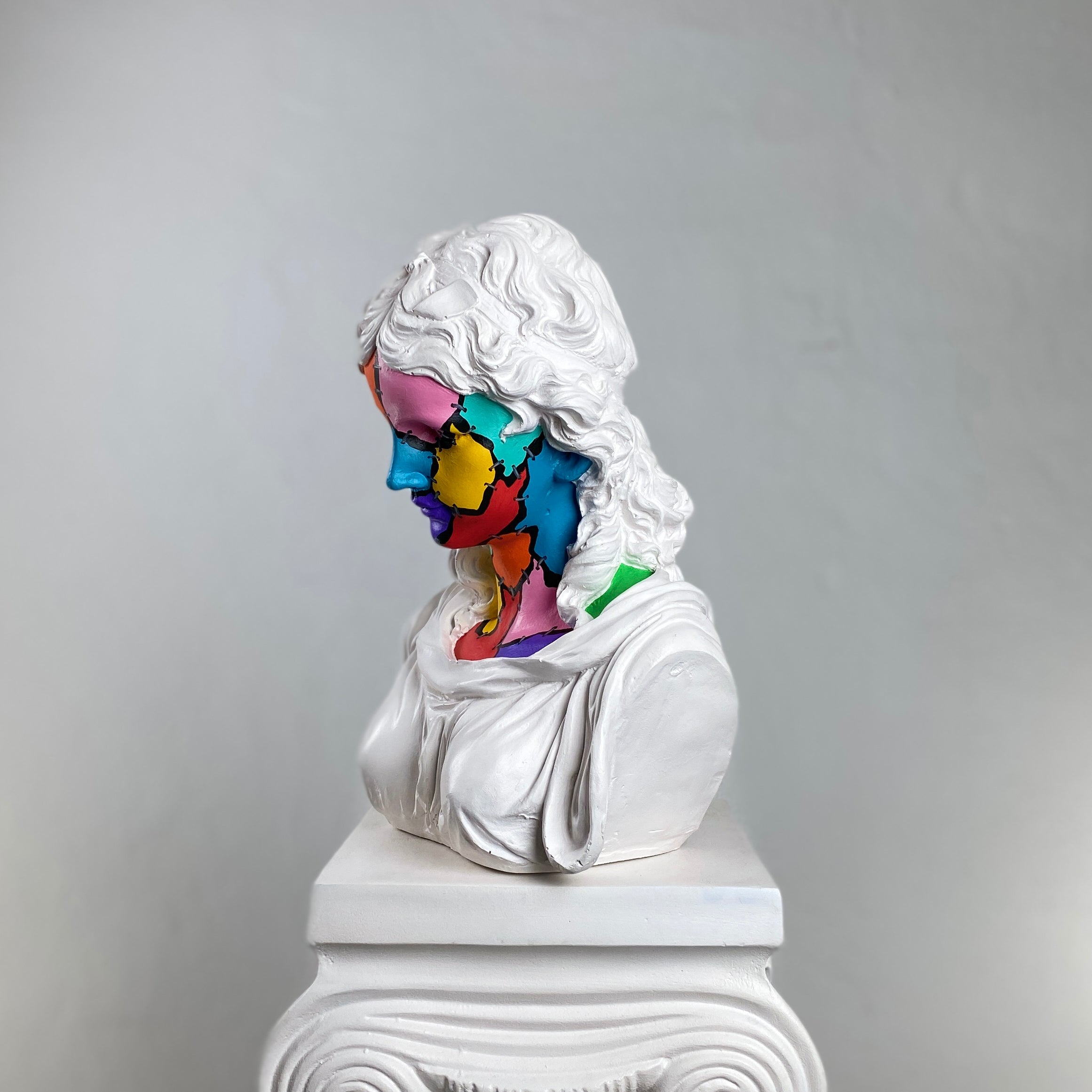 Hera 'White Zombie' Pop Art Sculpture, Modern Home Decor - wboxgo.com